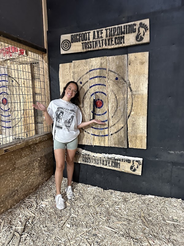 Hochatown Bigfoot Axe Throwing