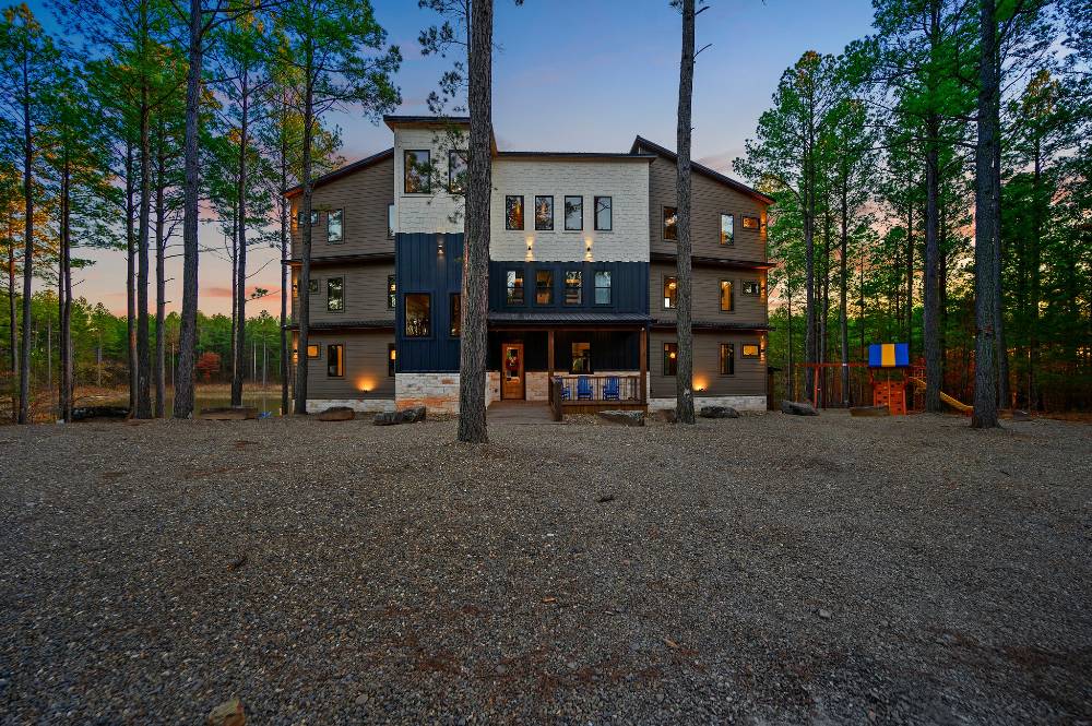 Boat Haus @ Boulder Lake photo 1