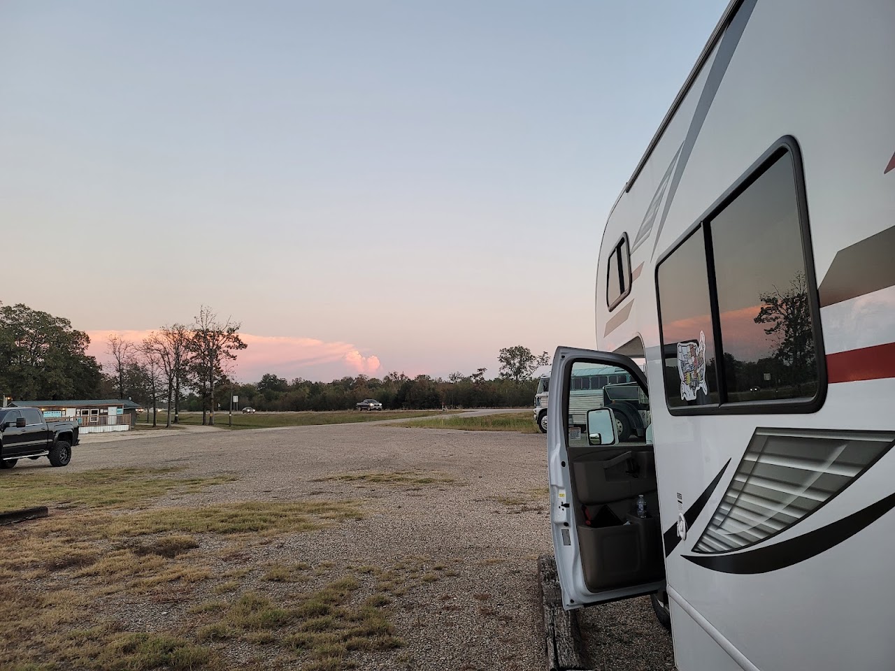 Carter's RV Park photo 1