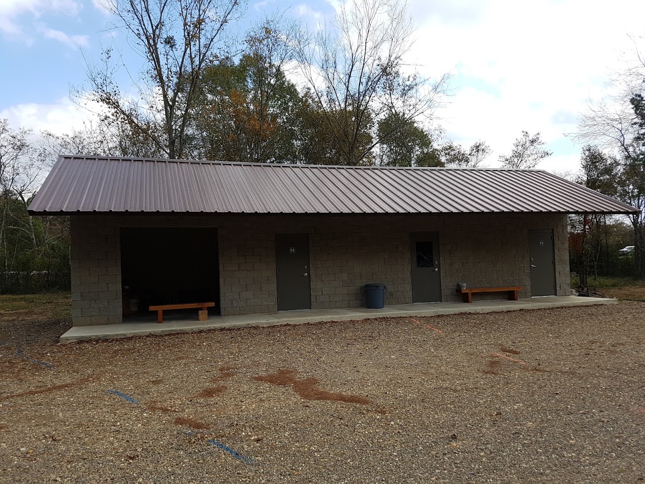 Creekside RV Park photo 1