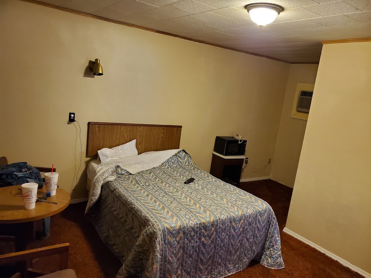 Economy Inn photo 1