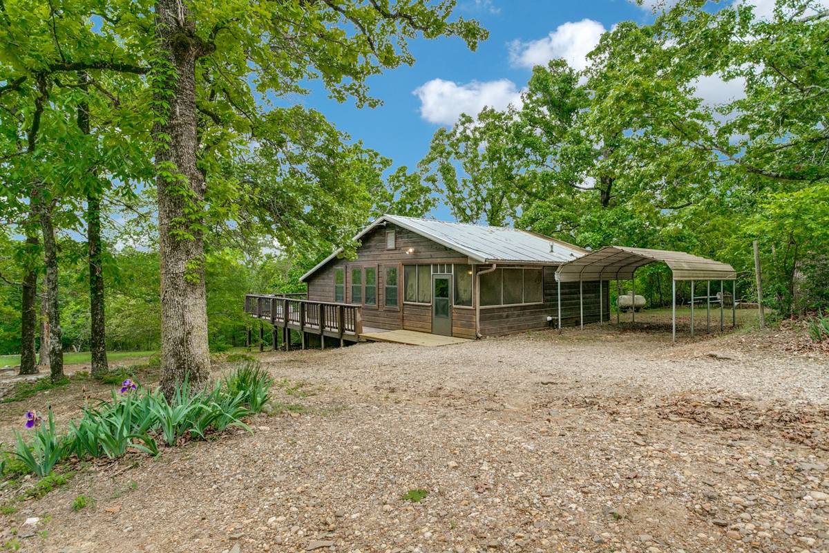Hank's Place photo 1