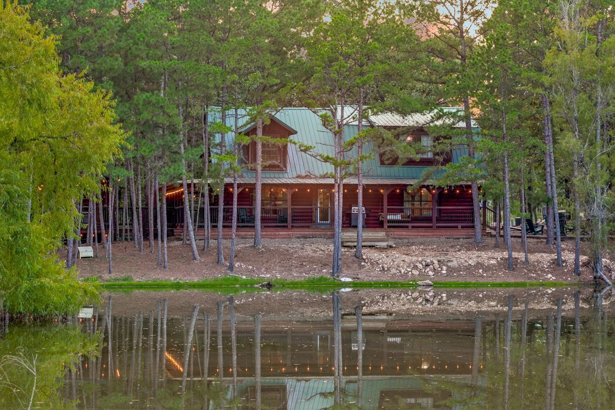 Hidden Waters Lodge photo 1
