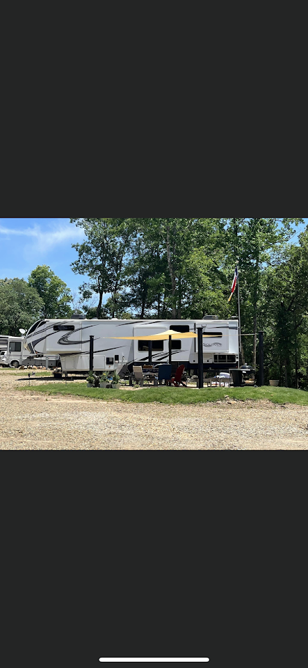 The Narrows Riverside RV Resort