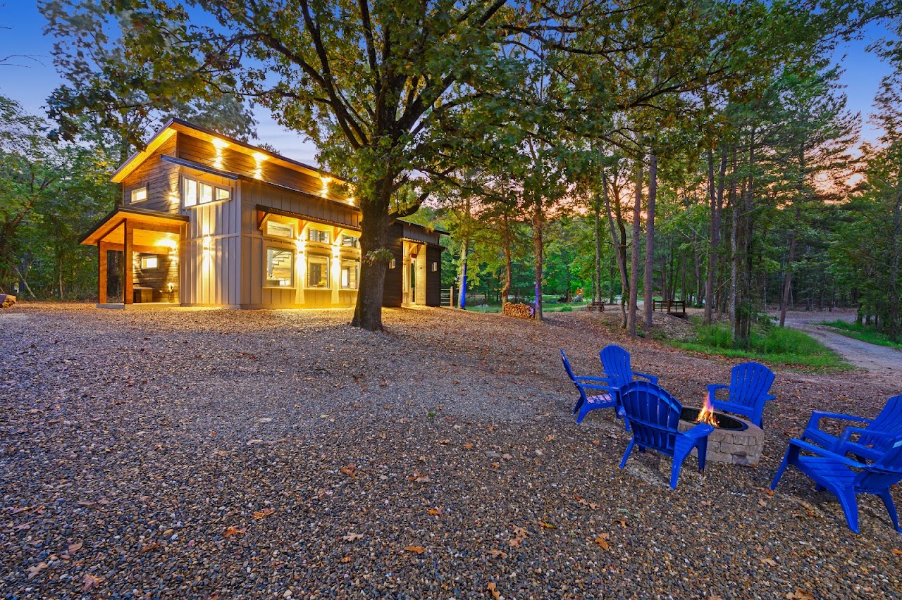 Whispering Pond Retreat photo 1