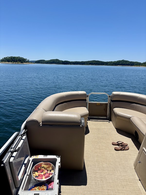 Hochatown Pontoon and Boat Rentals LLC