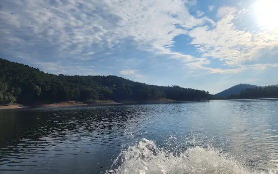 Broken Bow Lake Guide Service