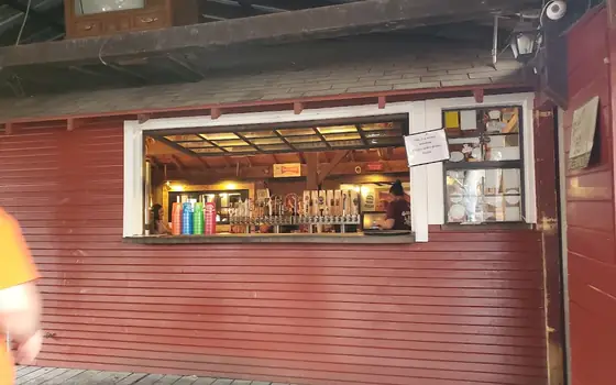 Grateful Head Pizza Oven & Tap Room