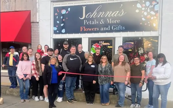 Johnna's Petals & More LLC